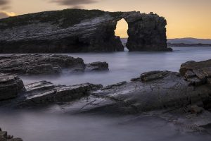 Plage des cathédrales, Espagne.